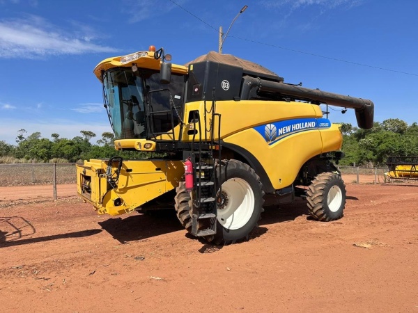 Colheitadeira New Holland CR 5.85 ano 2018