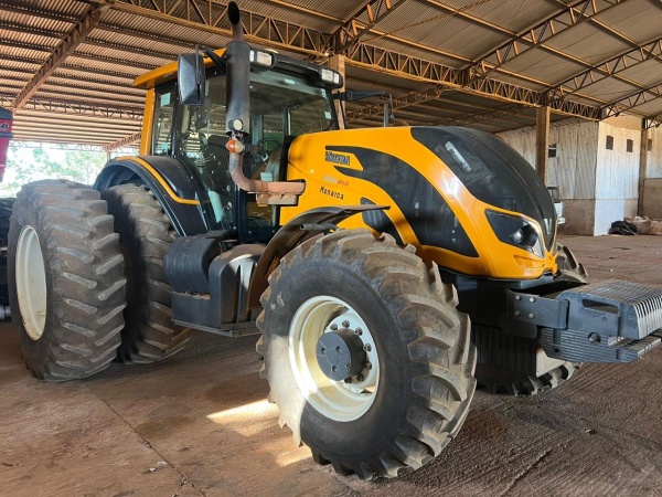 Trator Valtra BH224 HITECH ano 2020