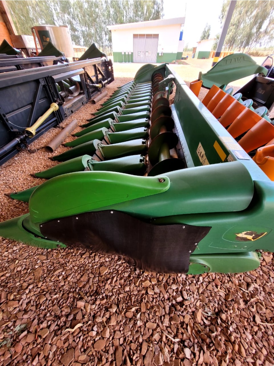 Plataforma John Deere PLATAFORMA CARACOL ANO 2018 ano 2012