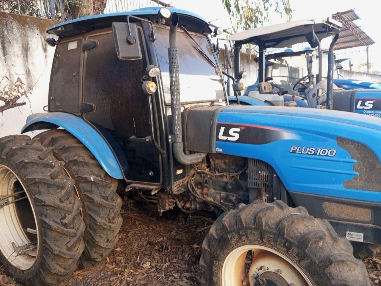 Trator LS Tractor Plus 100 ano 2022