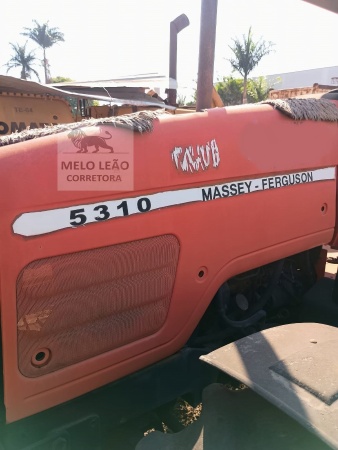 Trator Massey Ferguson MF 5310 ano 2000