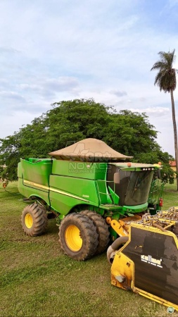 Colheitadeira John Deere S660 ano 2017