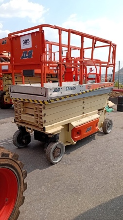 Plataforma JLG 3246ES ano 2007
