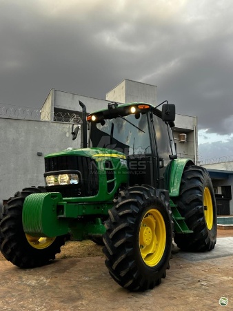Trator John Deere 6125J ano 2024