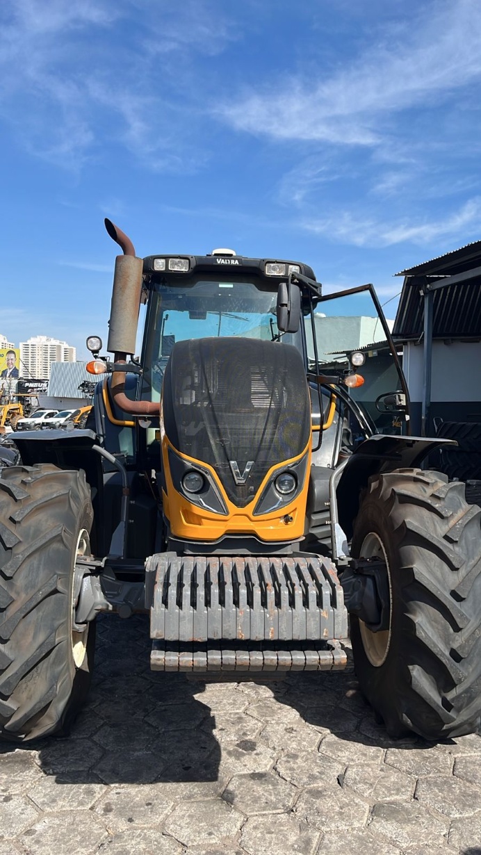 Trator Valtra BH224 HITECH ano 2022