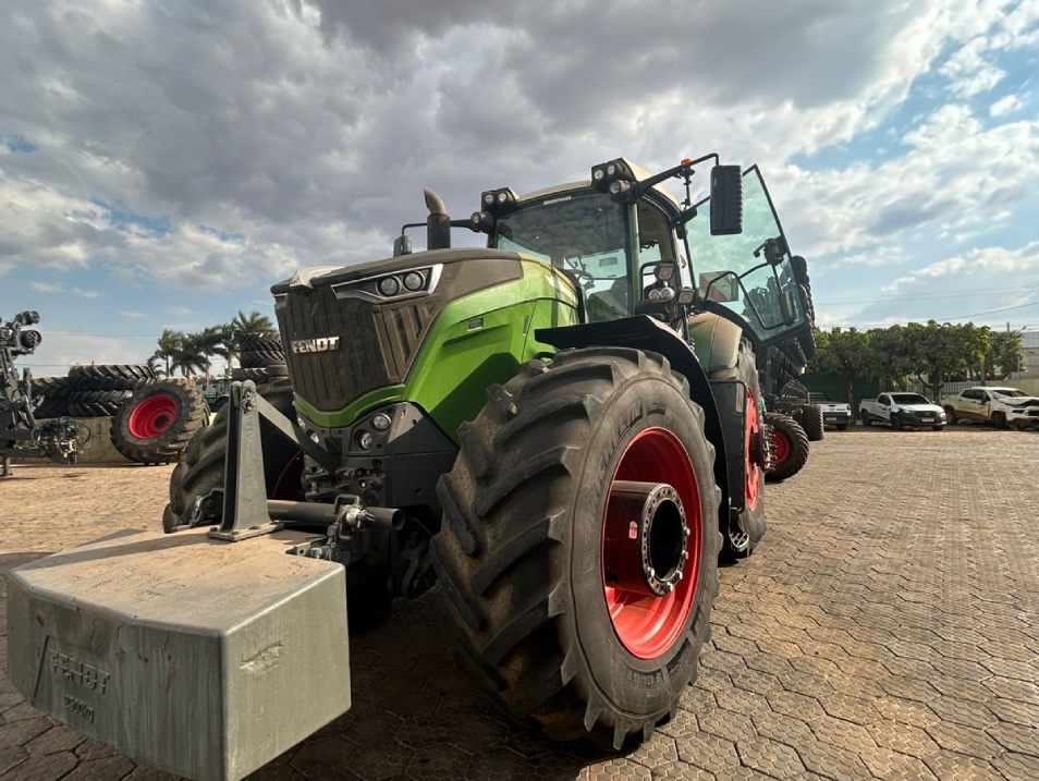 Trator Fendt Vario 1050 ano 2020