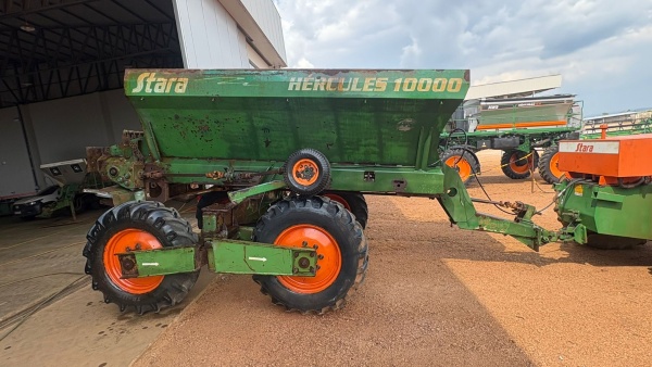 Distribuidor Stara HERCULES 10.000 ano 2012