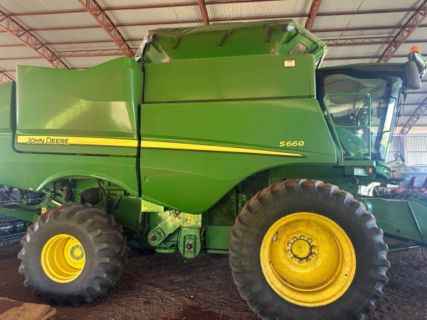 Colheitadeira John Deere S660 ano 2018