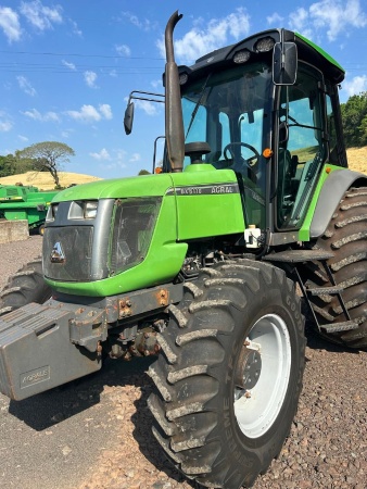Trator Agrale BX 6110 ano 2010