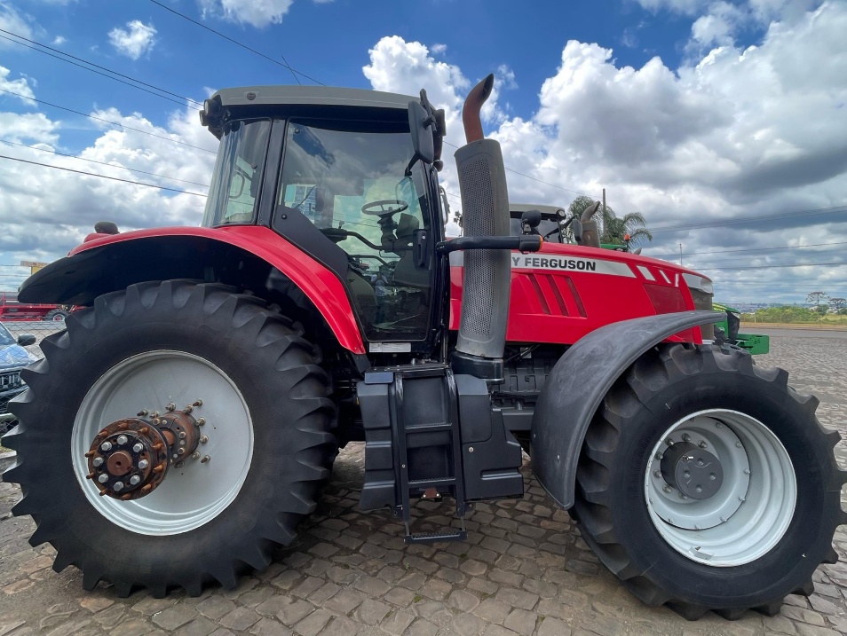 Trator Massey Ferguson 7725 ano 2017
