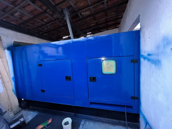 Gerador de Energia MWM 180 kVA ano 2014