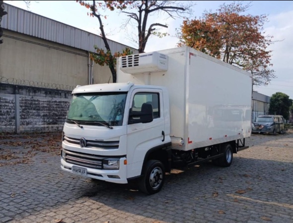 Caminhão Volkswagen 11.180 ano 2023 - 11.180 - Caminhões e Carretas