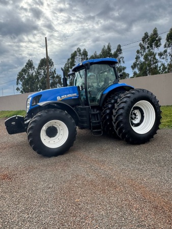 Trator New Holland T7.245 ano 2016