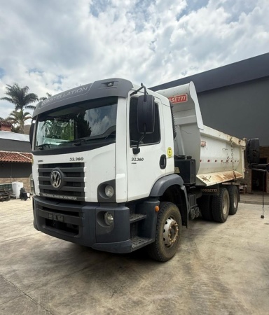 Caminhão Volkswagen 32.360 ano 2021