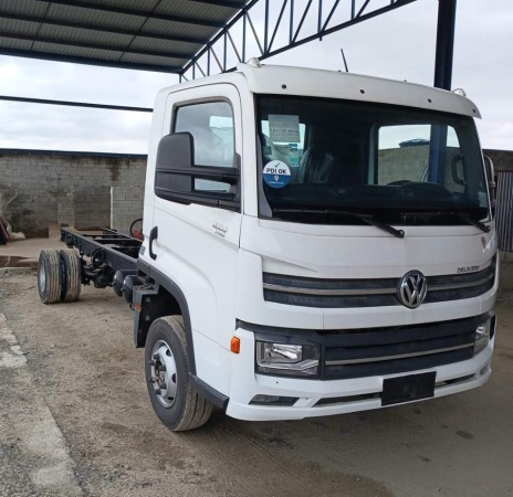 Caminhão Volkswagen 11-180 Delivery ano 2022