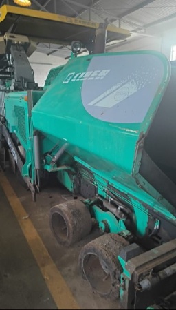 Vibroacabadora Ciber AF5500 ano 2009