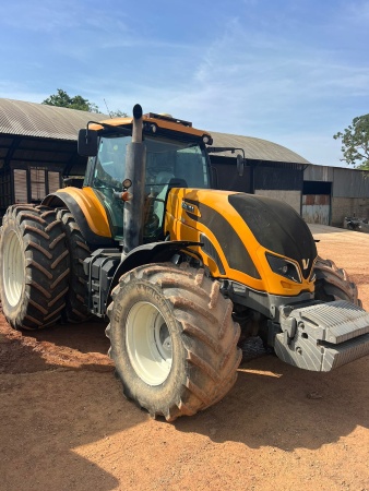 Trator Valtra T250 CVT ano 2018