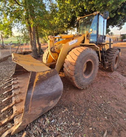 Pá Carregadeira Caterpillar 938G ano 2009
