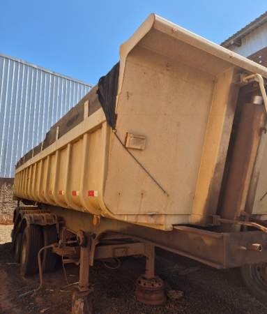 Carreta Agrícola Facchini Basculante Hidráulica ano 2003