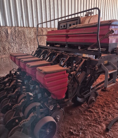 Plantadeira Massey Ferguson MF 407 ano 2021 - MF 407 - Implementos para Plantio