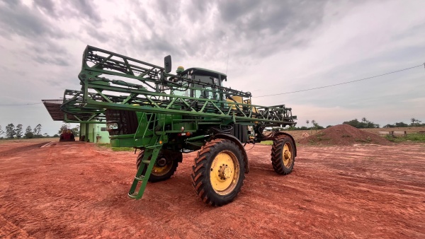 Pulverizador Autopropelido John Deere 4630 ano 2012