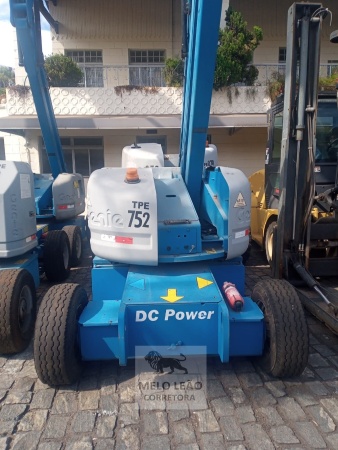 Plataforma Genie  Z-45/25 DC ano 2010 - Z-45/25 DC - Máquinas para Elevação