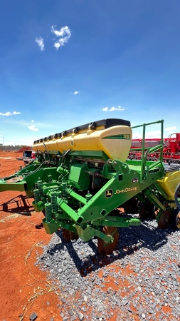 Plantadeira John Deere 1113