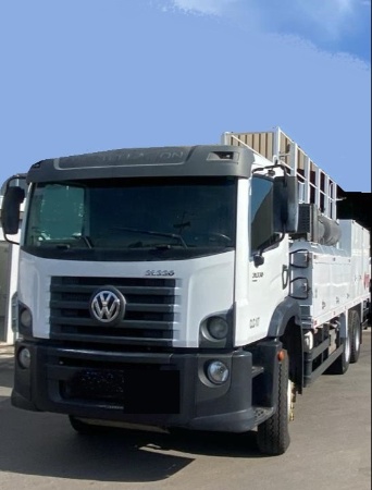 Caminhão Volkswagen 31-330 E Constellation 6x4 2p (Diesel)(E5) ano 2020 - 31-330 E Constellation 6x4 2p (Diesel)(E5) - Caminhões e Carretas