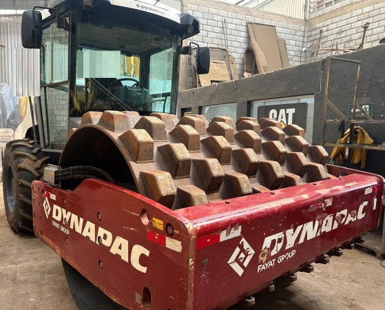 Rolo Compactador Dynapac CA25PD ano 2022