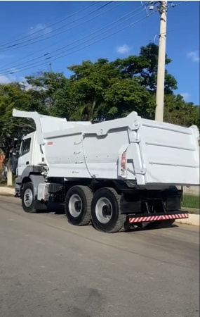 Caminhão Mercedes Benz Axor 4144 K 6x4 2p (diesel) ano 2021 - Axor 4144 K 6x4 2p (diesel) - Caminhões e Carretas