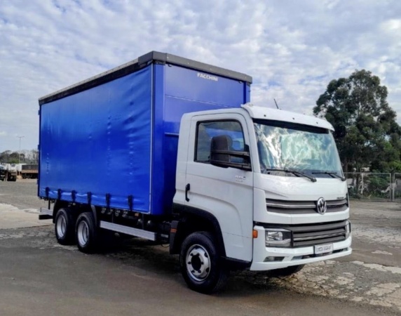 Caminhão Volkswagen 11-180 Delivery ano 2021