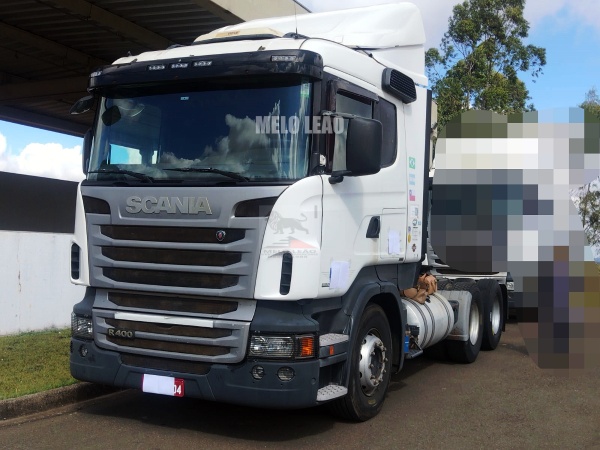 Caminhão Scania R 400 ano 2013