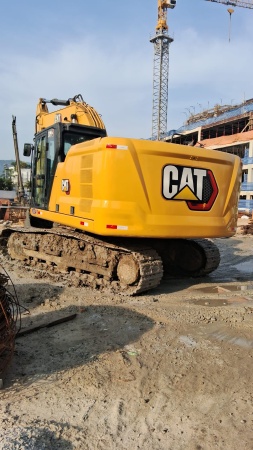 Escavadeira Caterpillar 320GC ano 2019