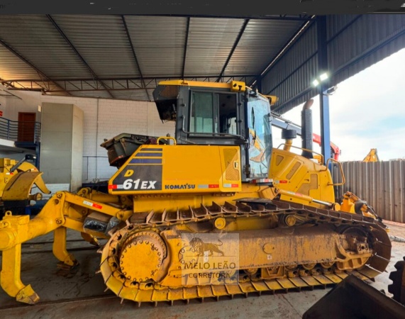 Trator de Esteira Komatsu D61-EX ano 2018