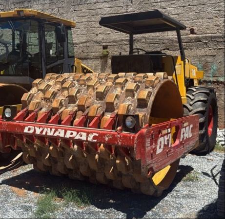 Rolo Compactador Dynapac CA25 ano 2002 - CA25 - Pavimentação e Infraestrutura