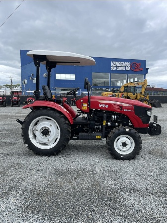 Trator Yto ME504-5 ano 2026