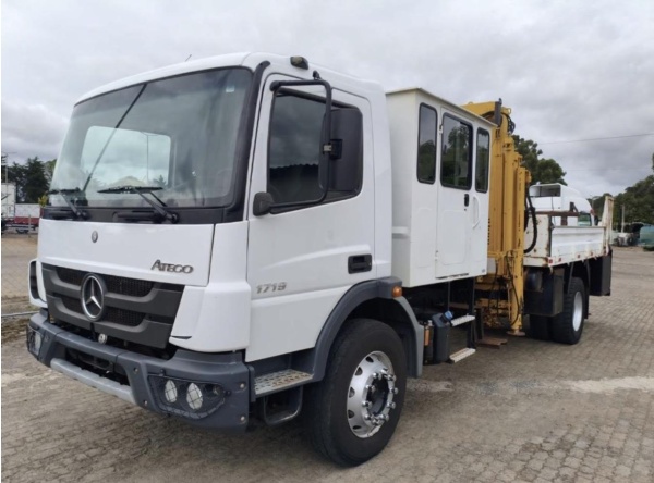 Caminhão Mercedes Benz Atego 1719 ano 2021