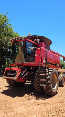 Colheitadeira Case Axial-Flow 2799  ano 2011