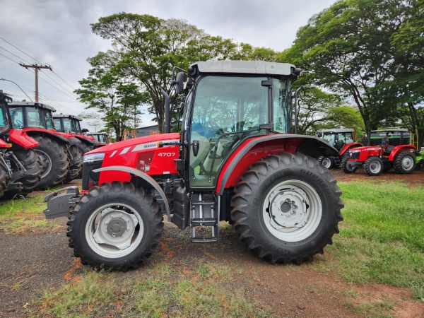Trator Massey Ferguson MF 4707 ano 2025