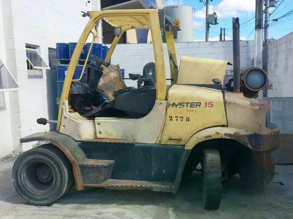 Empilhadeira Hyster H155FT