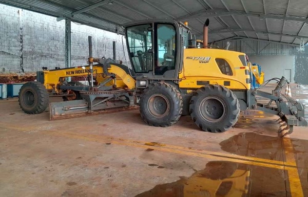 Motoniveladora New Holland RG170.B  ano 2019