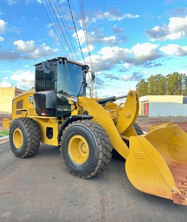 Pá Carregadeira Caterpillar 924K ano 2022