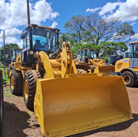 Pá Carregadeira Caterpillar 924K ano 2014