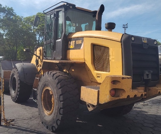 Pá Carregadeira Caterpillar 938K ano 2014
