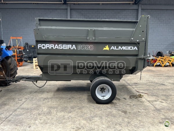 Carreta Agrícola Almeida Forrageira 8m cúbicos ano 2025