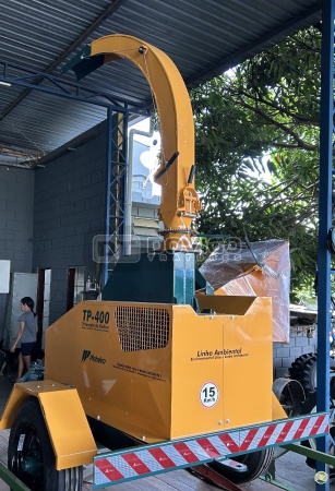 Triturador Pinheiro Triturador de Galhos TP 400 ano 2025