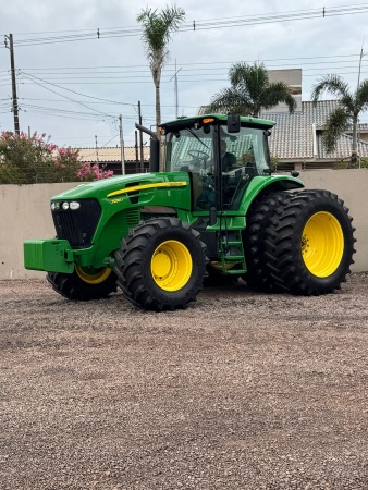 Trator John Deere 7230 J ano 2021