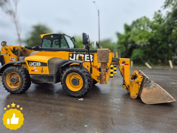 Manipulador Telescópico JCB 540-170 ano 2022