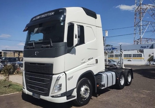 Caminhão Volvo FH460 ano 2024