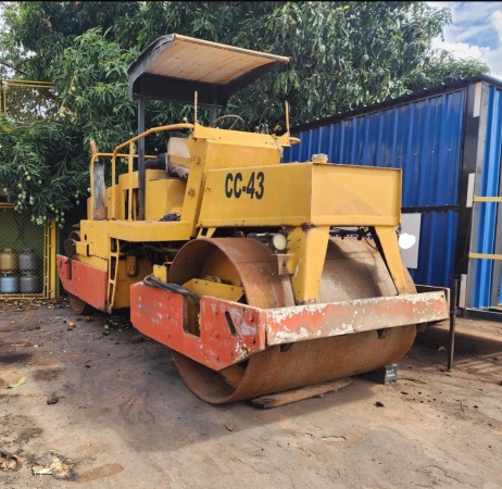 Rolo Compactador Dynapac CC43 ano 1999 - CC43 - Pavimentação e Infraestrutura